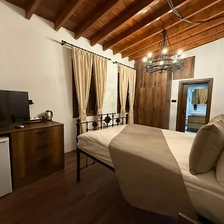 Fondaco